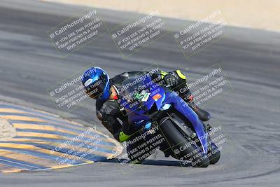 media/Nov-15-2024-CVMA Friday Practice (Fri) [[b142d29251]]/4-Group 4 and Trackday/Session 2 (Turn 10)/